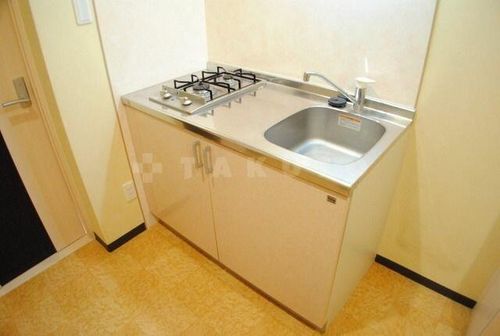 アルティスタ西院のキッチン