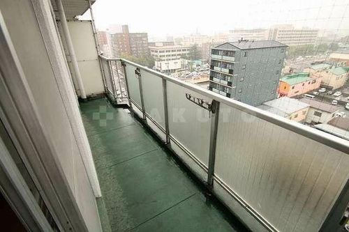 日商岩井朱雀マンションの内装