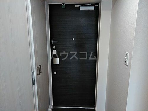 プレデコート西京極の玄関