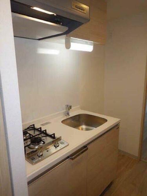 プレサンス栄ライズのキッチン