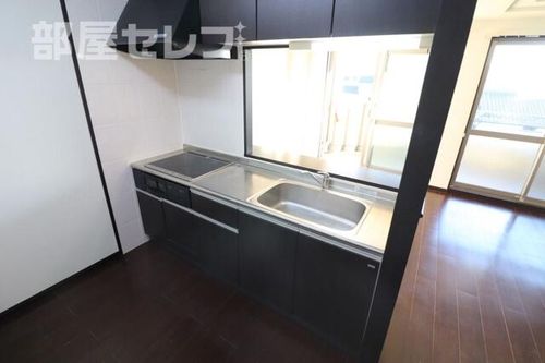 ブルーローズ305のキッチン