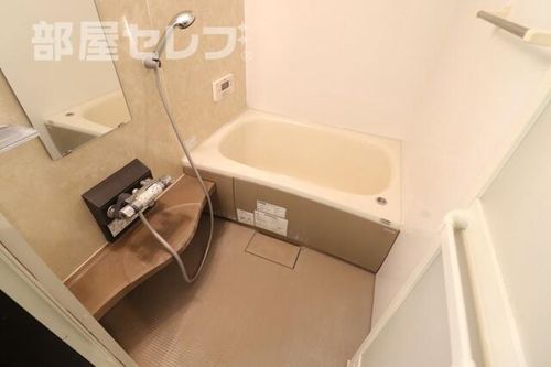 ブルーローズ305の風呂