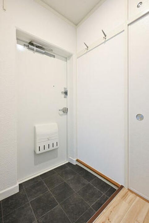 URもりつね0090203の玄関