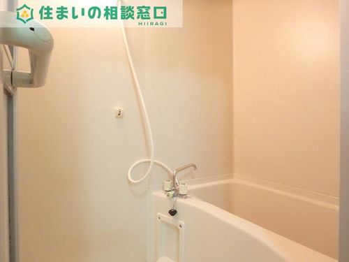 愛知県岡崎市鴨田町字荒子(アパート)の賃貸物件の風呂