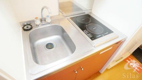 レオパレスレイクさやまのキッチン