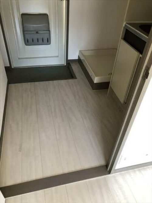 シャルマン明美の里の玄関