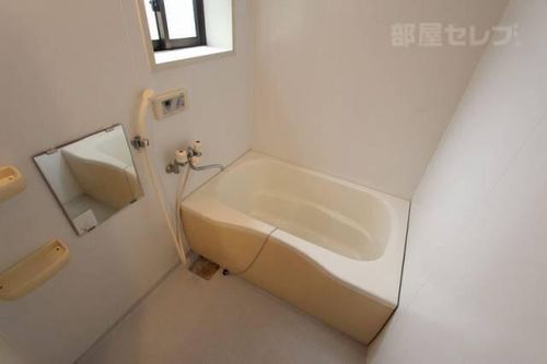 シティーガーデン善進本町405の風呂