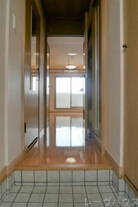 福岡県福岡市中央区春吉1丁目(マンション)の賃貸物件の玄関