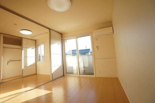 愛知県刈谷市東境町新池(アパート)の賃貸物件201の居間