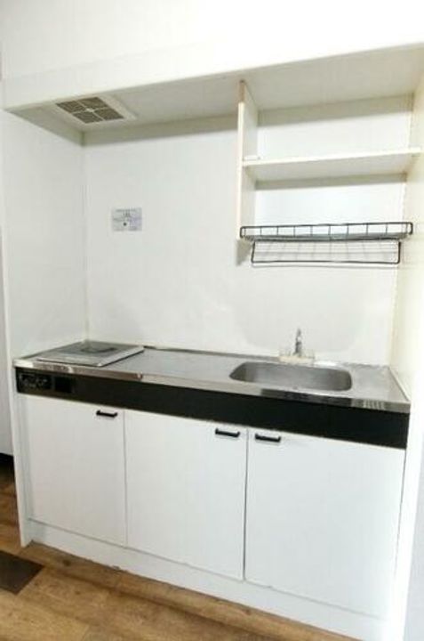 ジュネス御堂坂 B棟202のキッチン