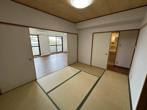 桜ハイツ平川の内装