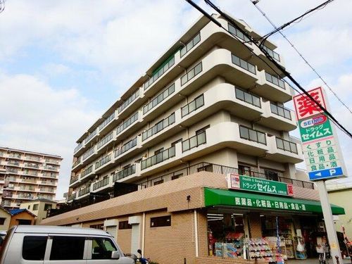 パークヒルズオーカの外観