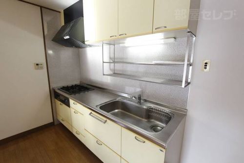 本山マンション303のキッチン