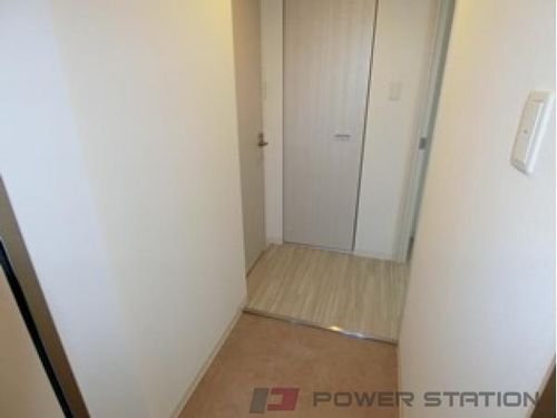 メゾン・ド・ソレイユAの玄関