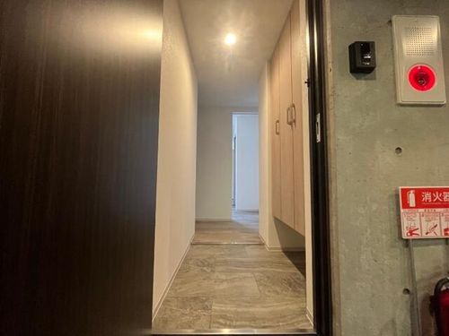 北海道札幌市中央区北六条西28丁目(マンション)の賃貸物件の玄関