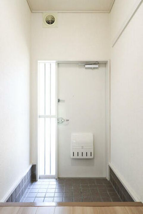 UR藤沢台第五0000303の玄関