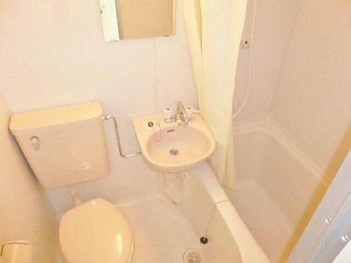 コンフォール林の風呂