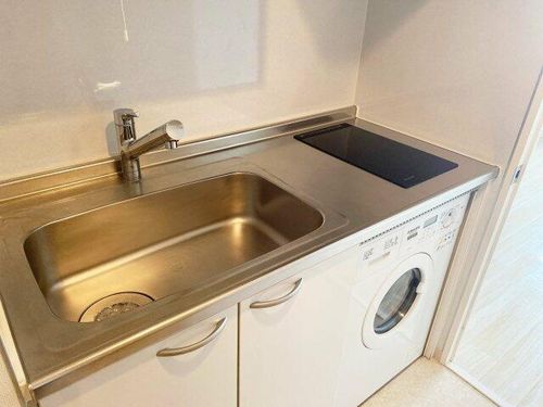 メゾン・ド・ヴィレ大阪城公園前のキッチン