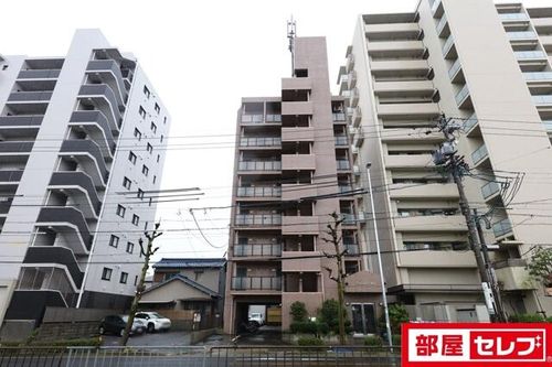プロビデンス桜山の外観