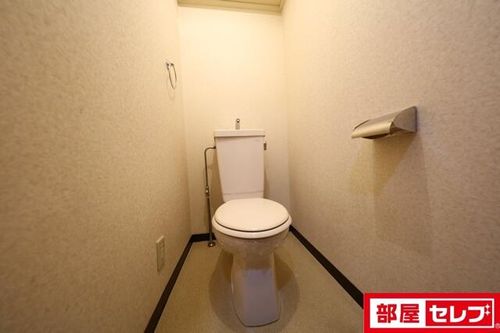 プロビデンス桜山の内装