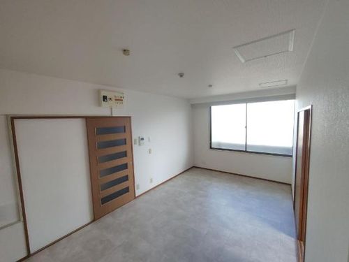 菊池ビル501の居間