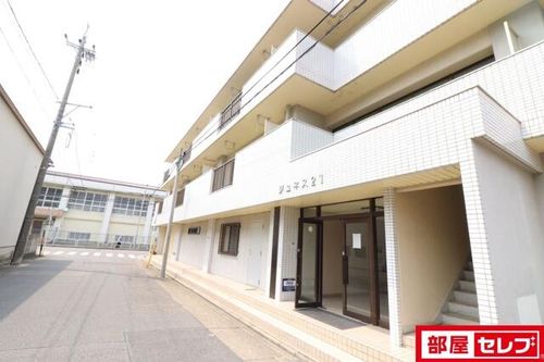 ジュネス21302の外観