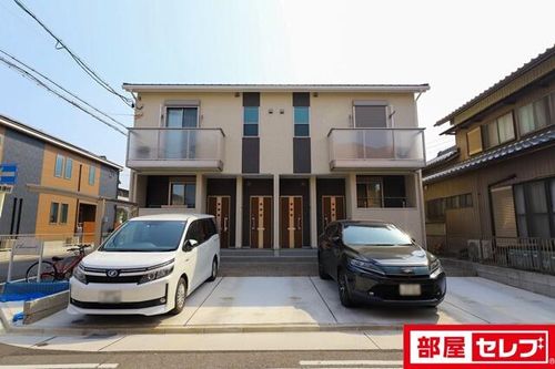 Charmant102の外観