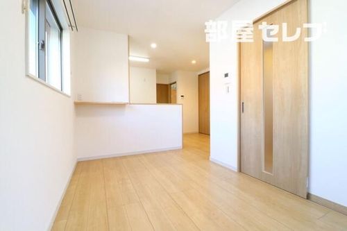 Charmant102の内装