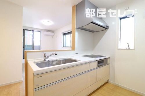 Charmant102のキッチン