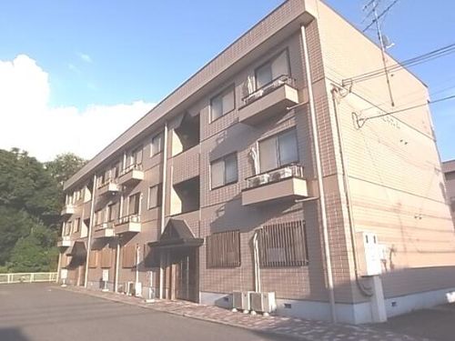 ハピネス A棟の外観