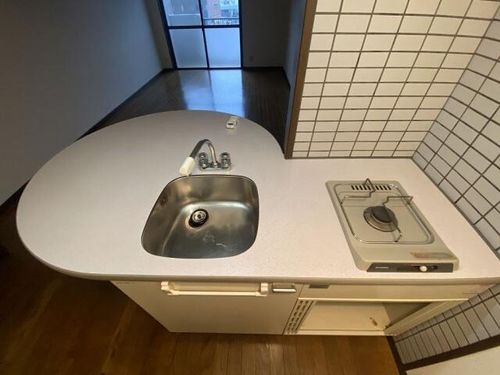 朝日プラザ小倉足立402のキッチン