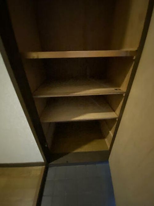 朝日プラザ小倉足立402の内装