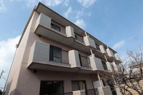 メゾン丸山203の外観