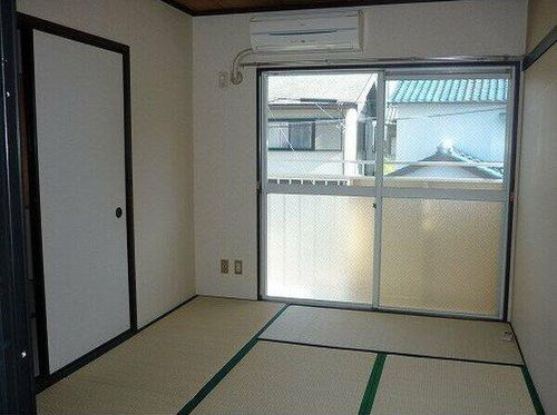 タウニー8の内装