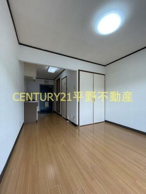 クラウンハイツの居間