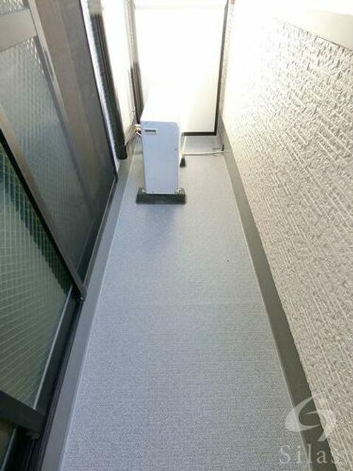 クレシェンテ老松の内装