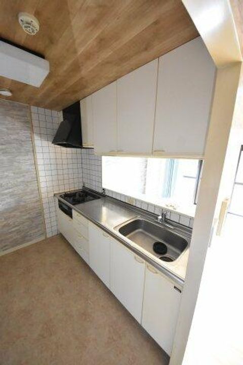 朝日プラザモンターニュ北神戸1番館のキッチン