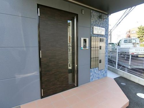 ステラウッド家の森の玄関