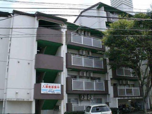 上の原ハイツ303の外観