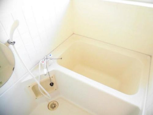 グランデール鳴水B-203の風呂