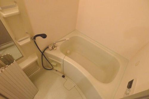 ホワイトキャッスル今池Ⅱの風呂