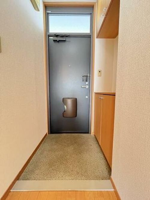 アトム南が丘の玄関
