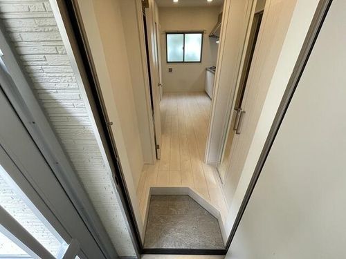 大阪府大阪市生野区小路1丁目(アパート)の賃貸物件の玄関