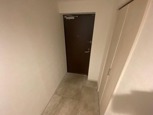 北海道札幌市中央区宮の森二条8丁目(マンション)の賃貸物件の玄関