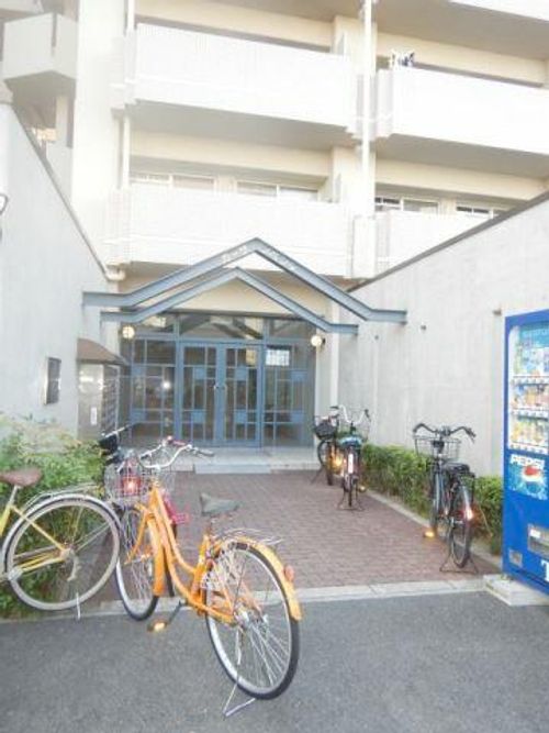 カーサノベンタの玄関