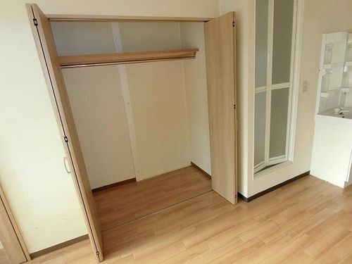 真砂苑303の内装