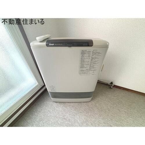 澄川3条ロイヤルハイツの玄関