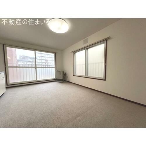 澄川3条ロイヤルハイツの内装