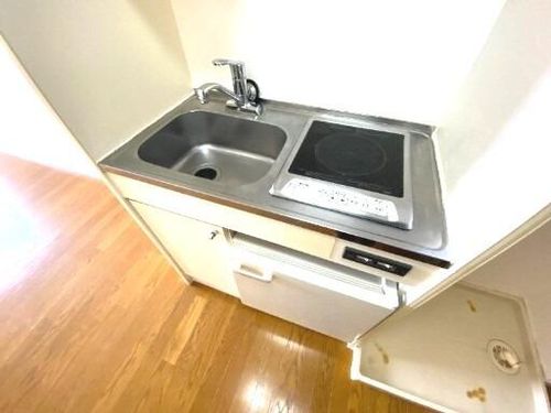 ハイツグローリーのキッチン