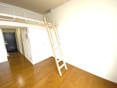 ハイツグローリーの内装